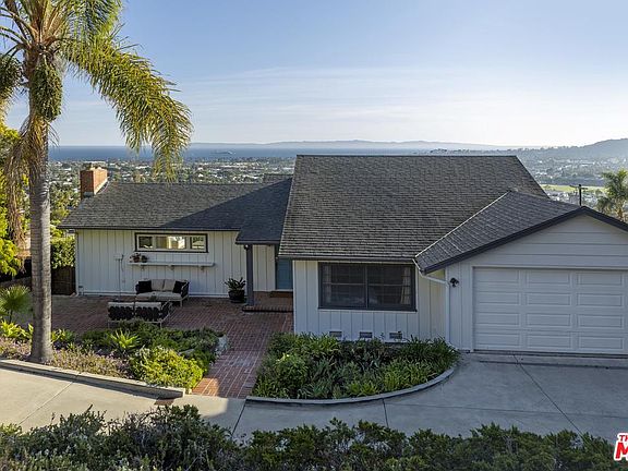 2nd image of 805 Alameda Padre Serra