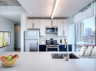 1348 S State St, Chicago, IL 60605