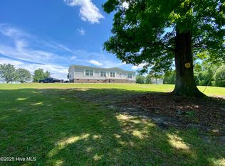 1189 Pinkney Rd NW, Pikeville, NC 27863