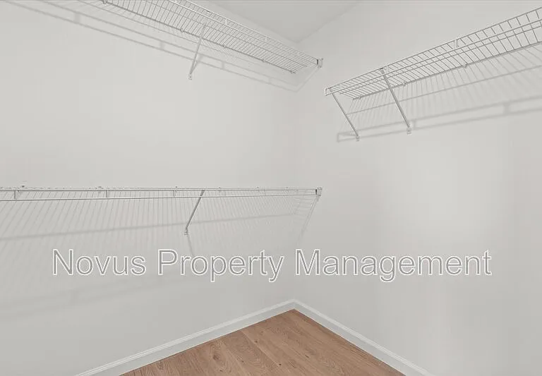 97 Carroll Cir — Photo 18
