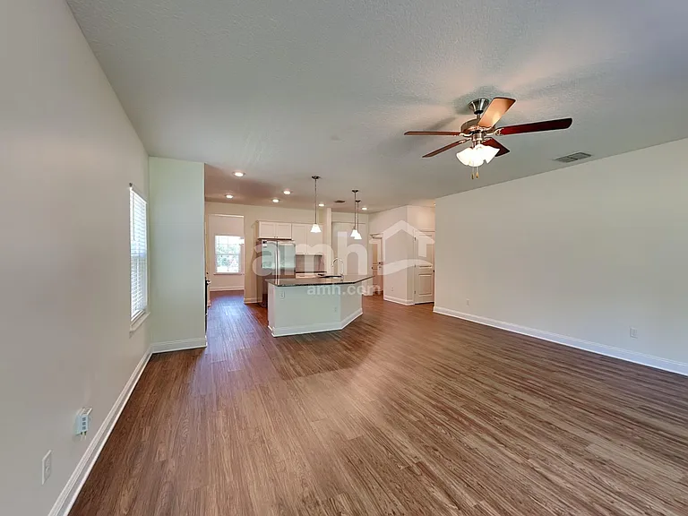 907 Sunny Stroll Dr — Photo 5