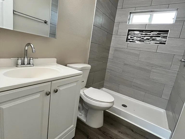 4674 Fleming Way #B — Photo 5
