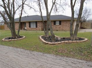 109 Olive St, Lone Oak, TX 75453