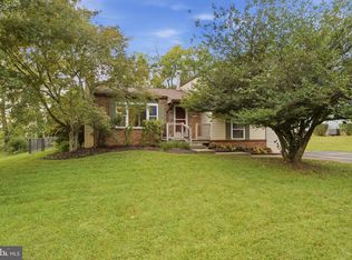 873 Blue Jay Rd, Harrisburg, PA 17111