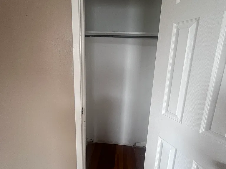 2409 Beechwood St — Photo 7