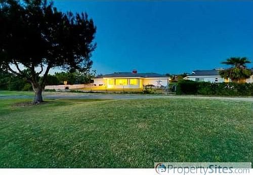 1st image of 17248 Bernardo Oaks Dr