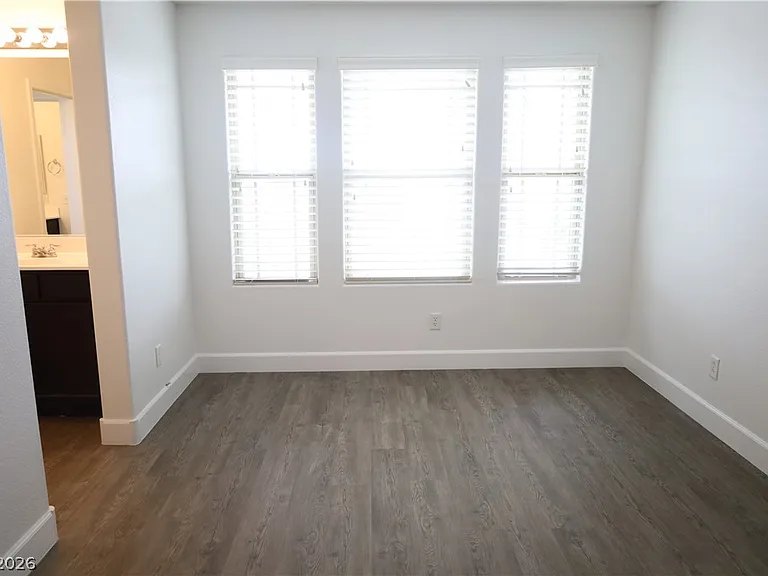 5469 Atrium Woods Ln — Photo 27