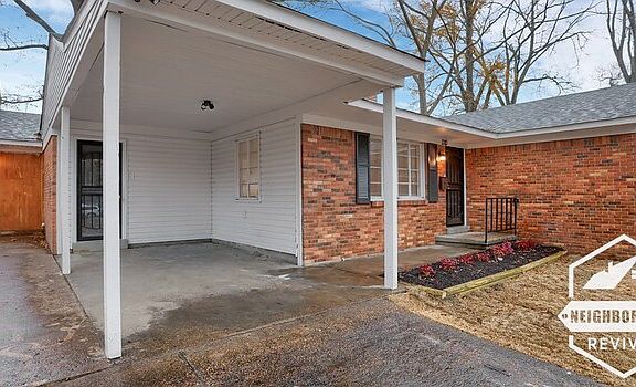 3rd image of 1310 Dogwood Dr