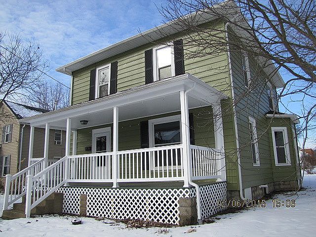 1st image of 405 E Burgess St