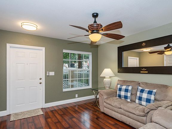 3rd image of 2904 NW 99th Ter #2904