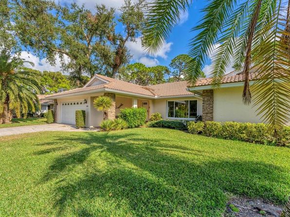 5607 Garden Lakes Majestic, Bradenton, FL 34203