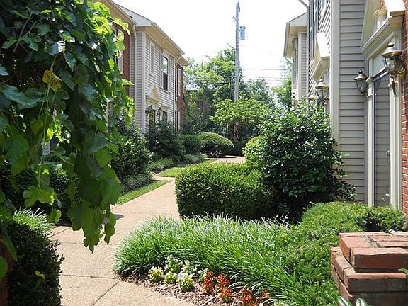 4th image of 2139 Acklen Ave #E
