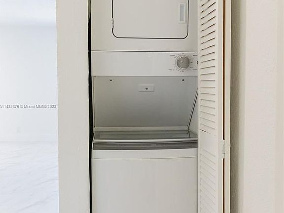 5th image of 2140 NE 56th St APT 4