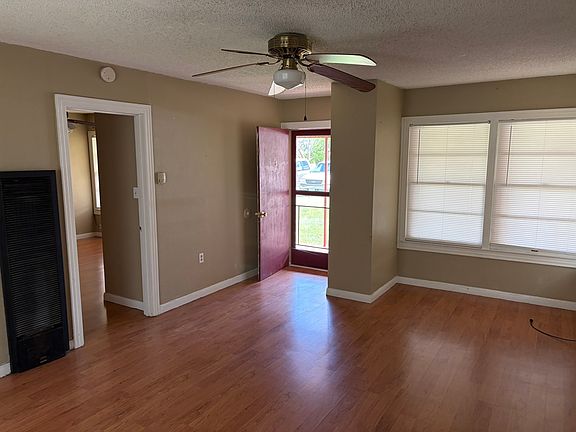 4th image of 102 Dixie Dr #106
