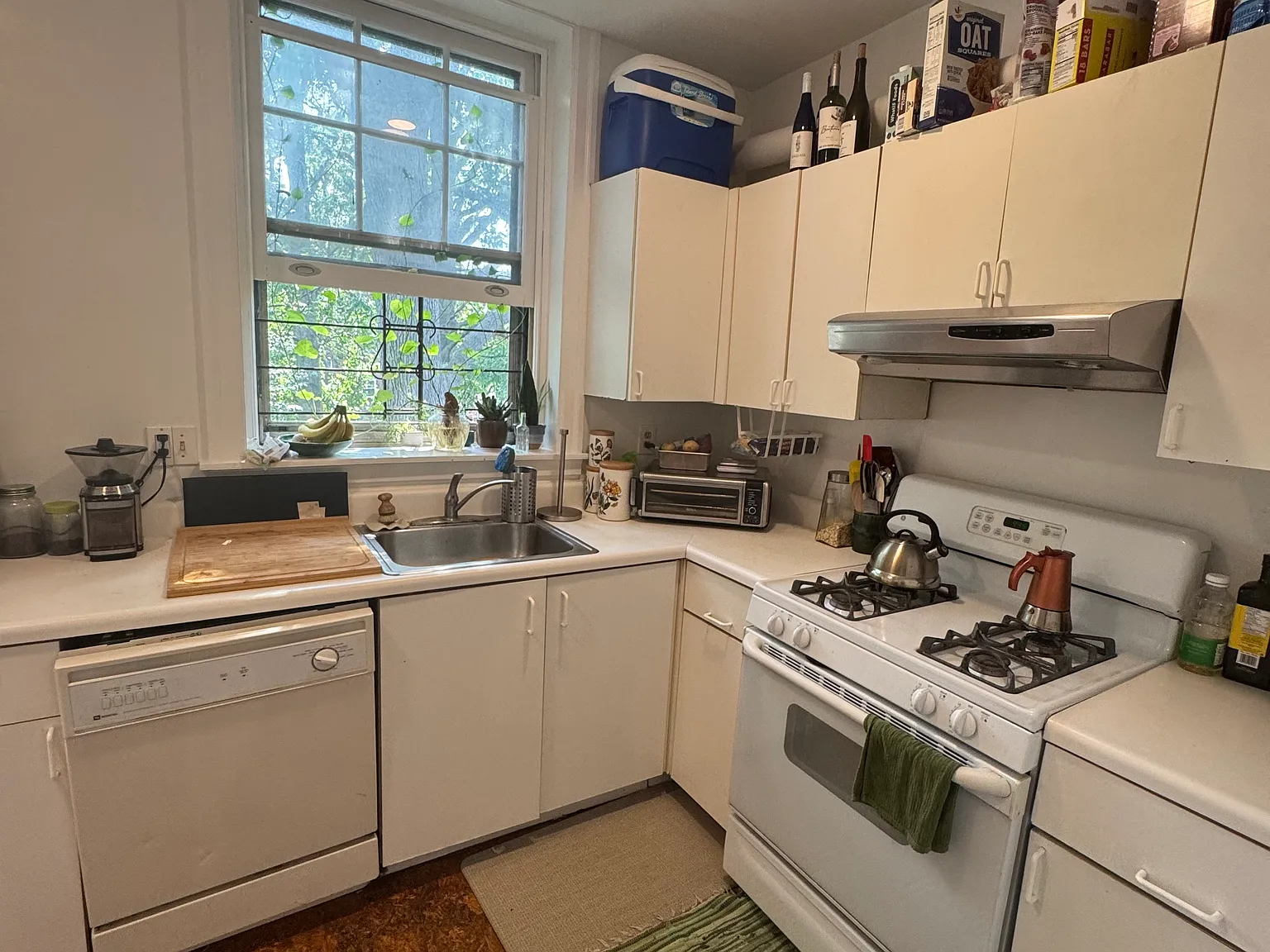 2 bed, 1000 sqft, $2,100 — Photo 4