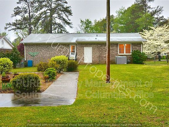 3rd image of 112 Harmon Hill Ct