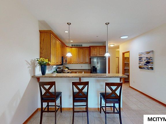 3rd image of 805 3rd Ave S Unit D