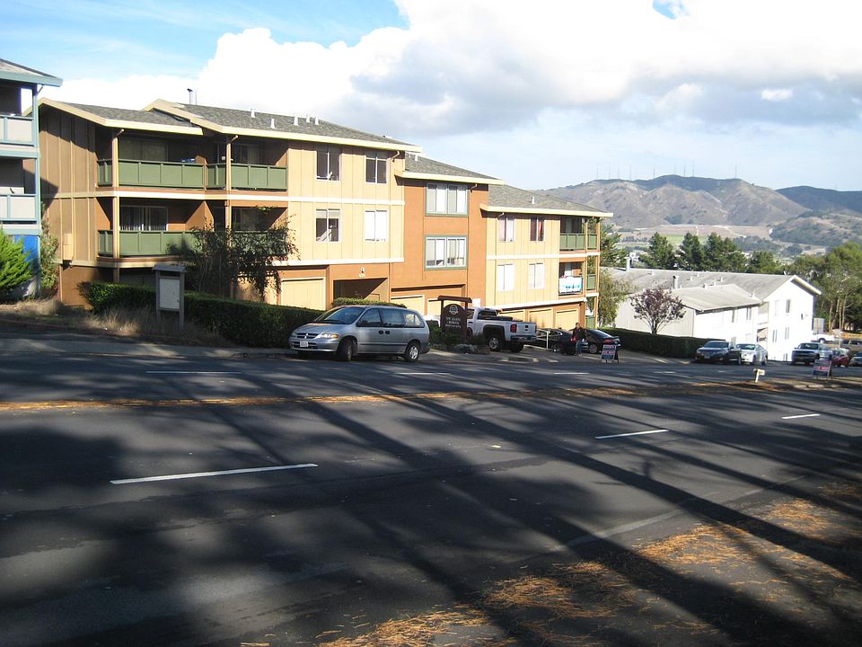 1st image of 620 Serramonte Blvd #2
