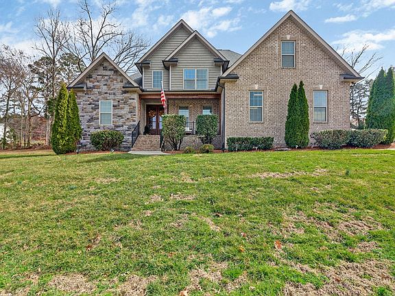 4th image of 4522 Christine Lynnae St