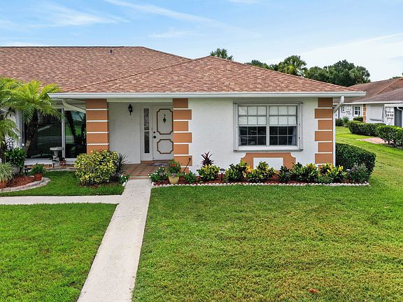 2nd image of 948 Savannas Point Drive #D
