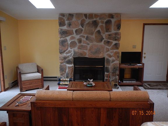 3rd image of 105 Motega Dr