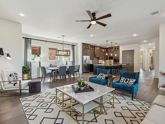 The Ridgemont - Living Room