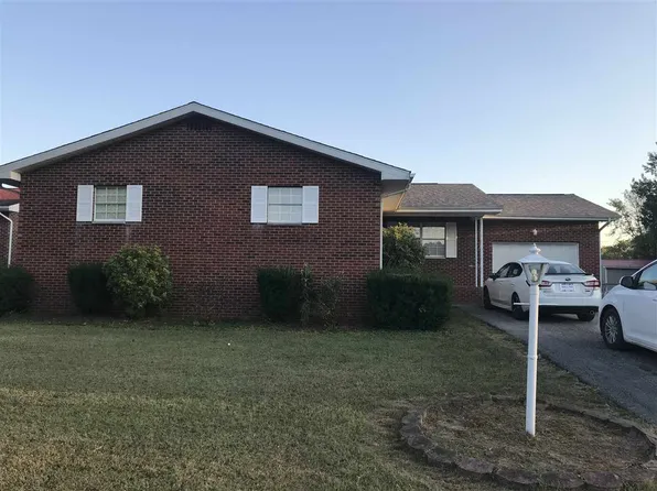 11 Wellswerth Gdns, Huntington, WV 25704