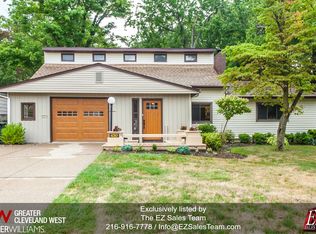 430 Glen Park Dr, Bay Village, OH 44140