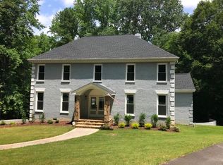 9132 Sutherland Ct, Raleigh, NC 27615