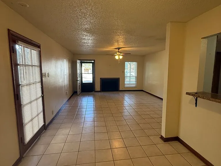 8231 Bayou Fountain Ave — Photo 10