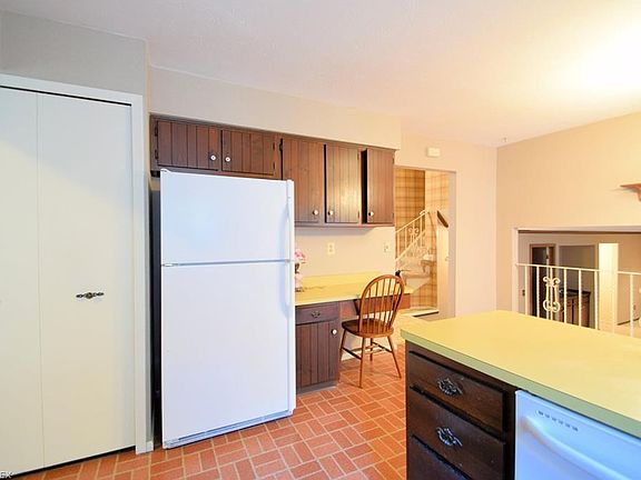 5th image of 16979 Stag Thicket Ln