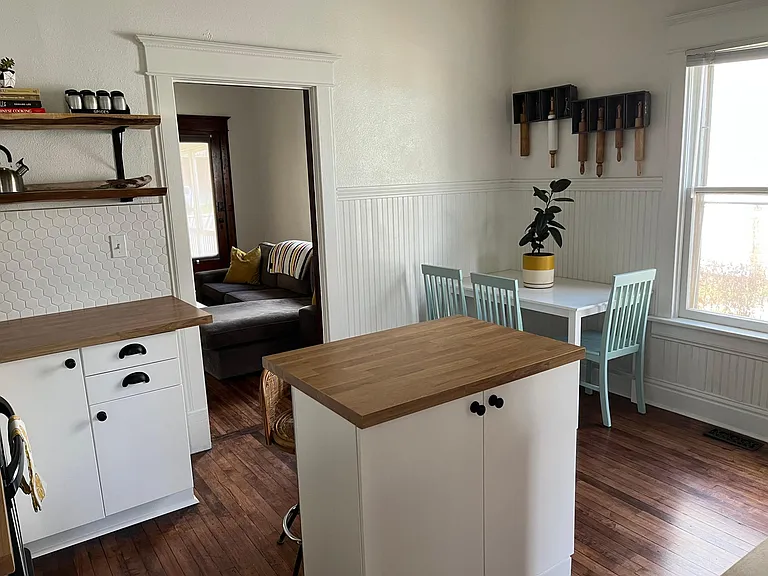 736 Monroe Ave — Photo 18