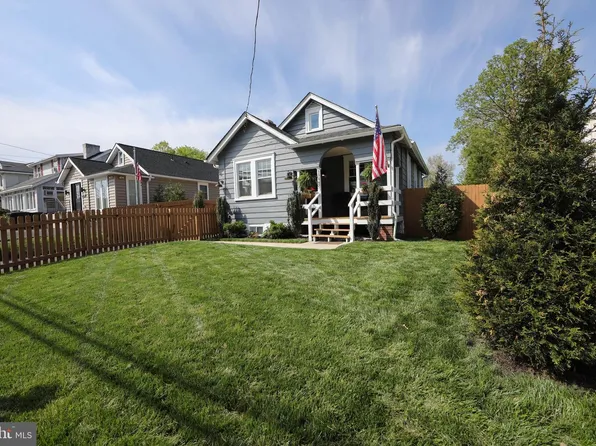 1028 N Providence Rd, Media, PA 19063