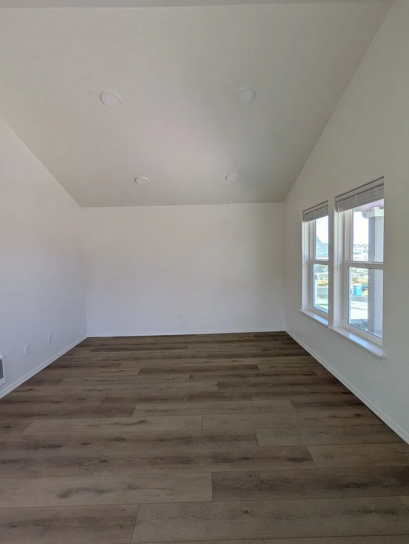 New Single Level Home in SunRidge Community — Photo 2