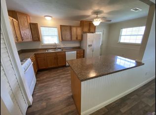 601 Olinde St, New Roads, LA 70760