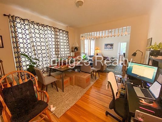1st image of 3218 46th St APT 1