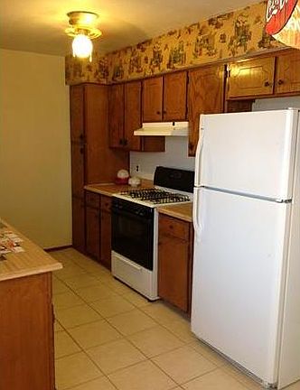 4th image of 11072 Rockdale St