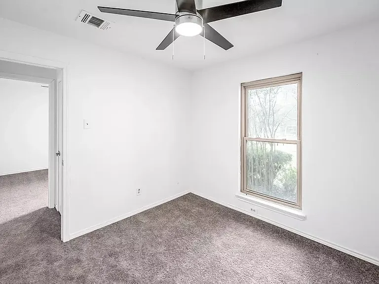 2218 Fuqua Rd — Photo 13