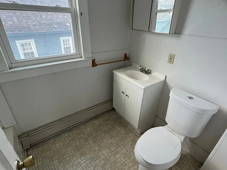 130 Elm St #5 — Photo 9
