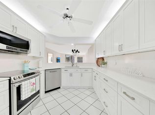 7725 Granville Dr #201, Tamarac, FL 33321