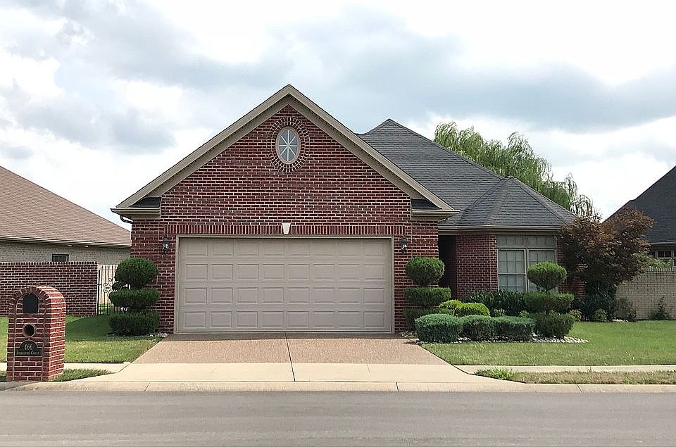 1st image of 466 Stableford Cir
