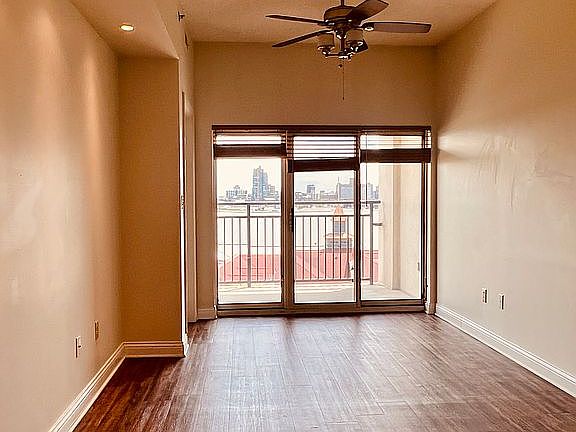 3rd image of 1 Riverpointe Plz APT 413