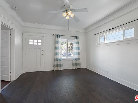 4th image of 1596 W 35th Pl