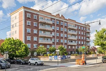 Rented by Metropolitan Brokers Inc.