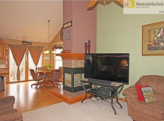 Open and Functional Floor Plan