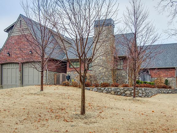 Stunning Brookside home