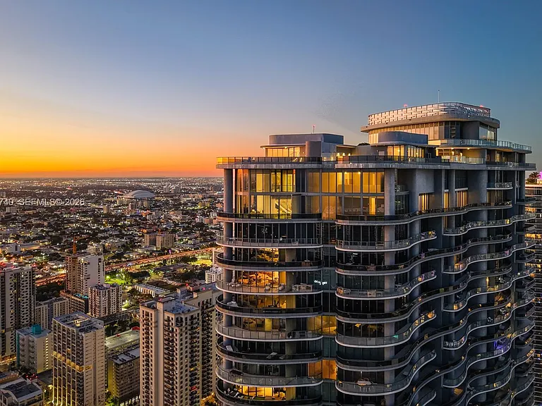 1000 Brickell Plz #UPH6202 — Photo 47