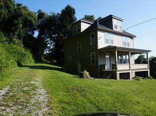 355 Malden Rd, Coal Center, PA 15423