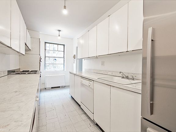 5th image of 180 E End Ave APT 2H