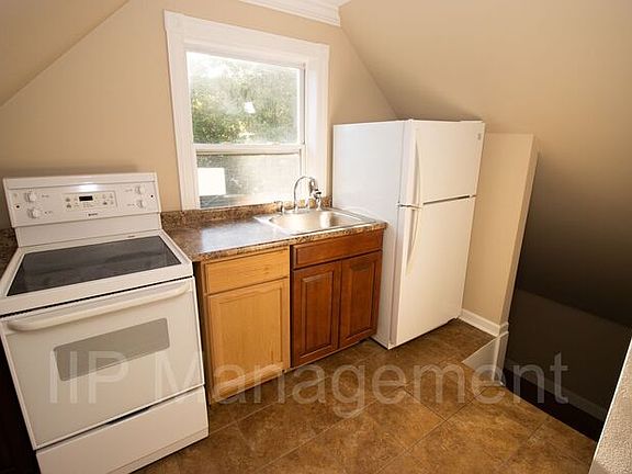 4th image of 3286 W 84th St #3